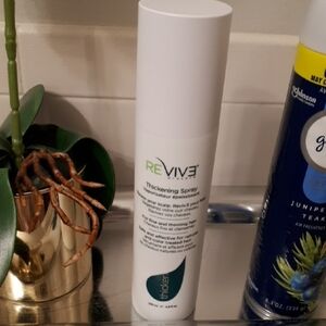 REViv3 Procare Thickening Spray 200ml